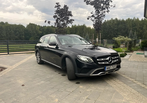 Mercedes-Benz Klasa E cena 116000 przebieg: 240000, rok produkcji 2017 z Węgrów małe 46